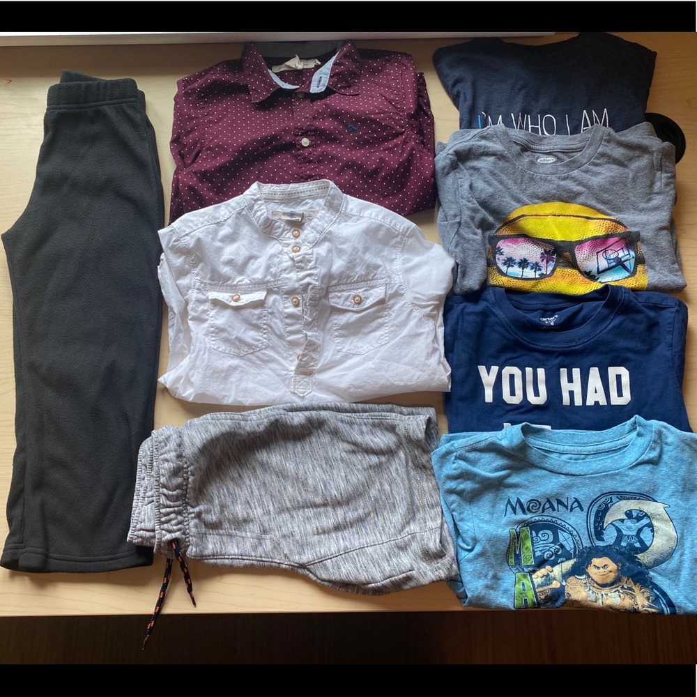 Pre- L❤️ved Boys Lot- 6 Tops & 2 Bottoms (4/5-8)